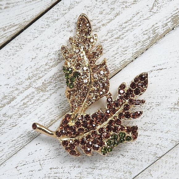 Kenneth Jay Lane For Avon Leaf Brooch With Box - Picture 8 of 8